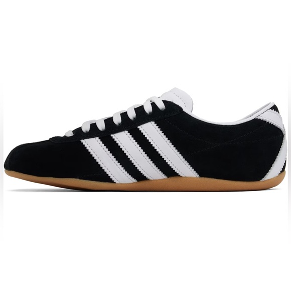 NIB ADIDAS ORIGINALS BLACK SNEAKERS (8) - Picture 5 of 17